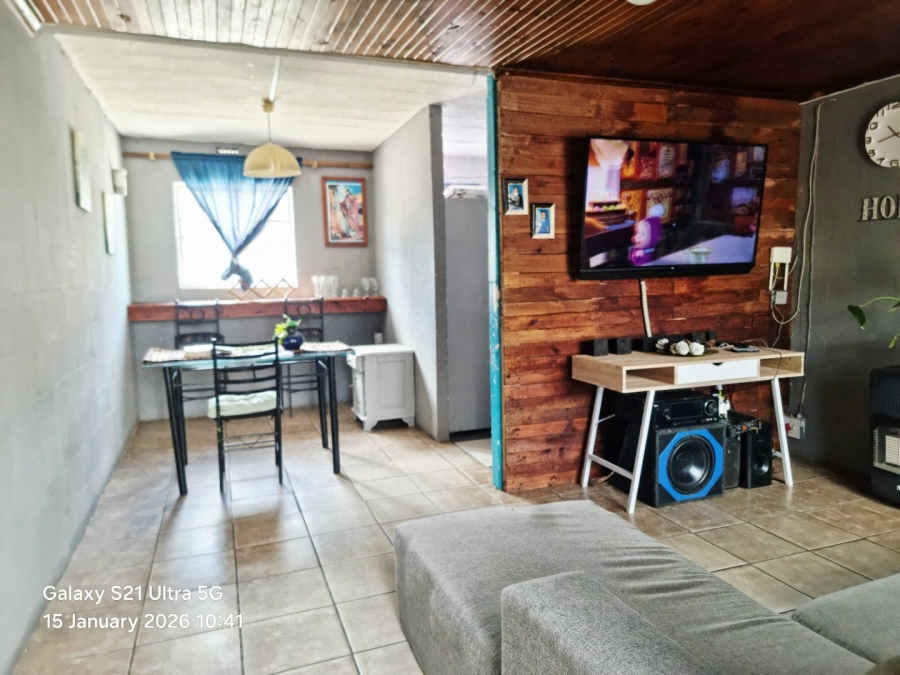 2 Bedroom Property for Sale in Kleinvlei Western Cape